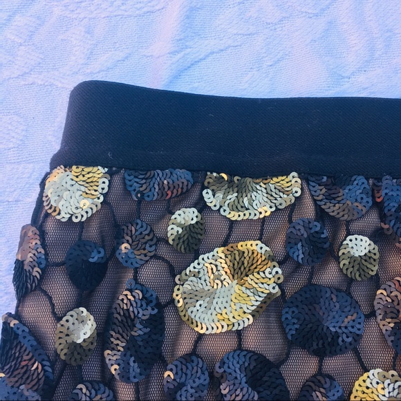 BCBGMaxAzria Sequin Round Black Gold Pencil Skirt - Picture 3 of 8